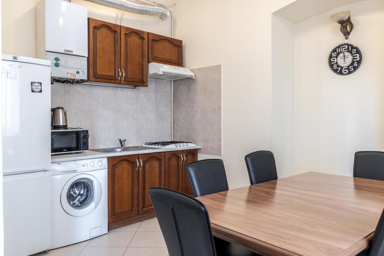 Fedorova Apartment Львів Екстер'єр фото